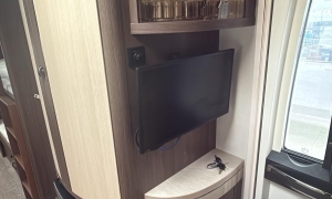 WhatsApp Image 2026-01-22 at 15.05.37